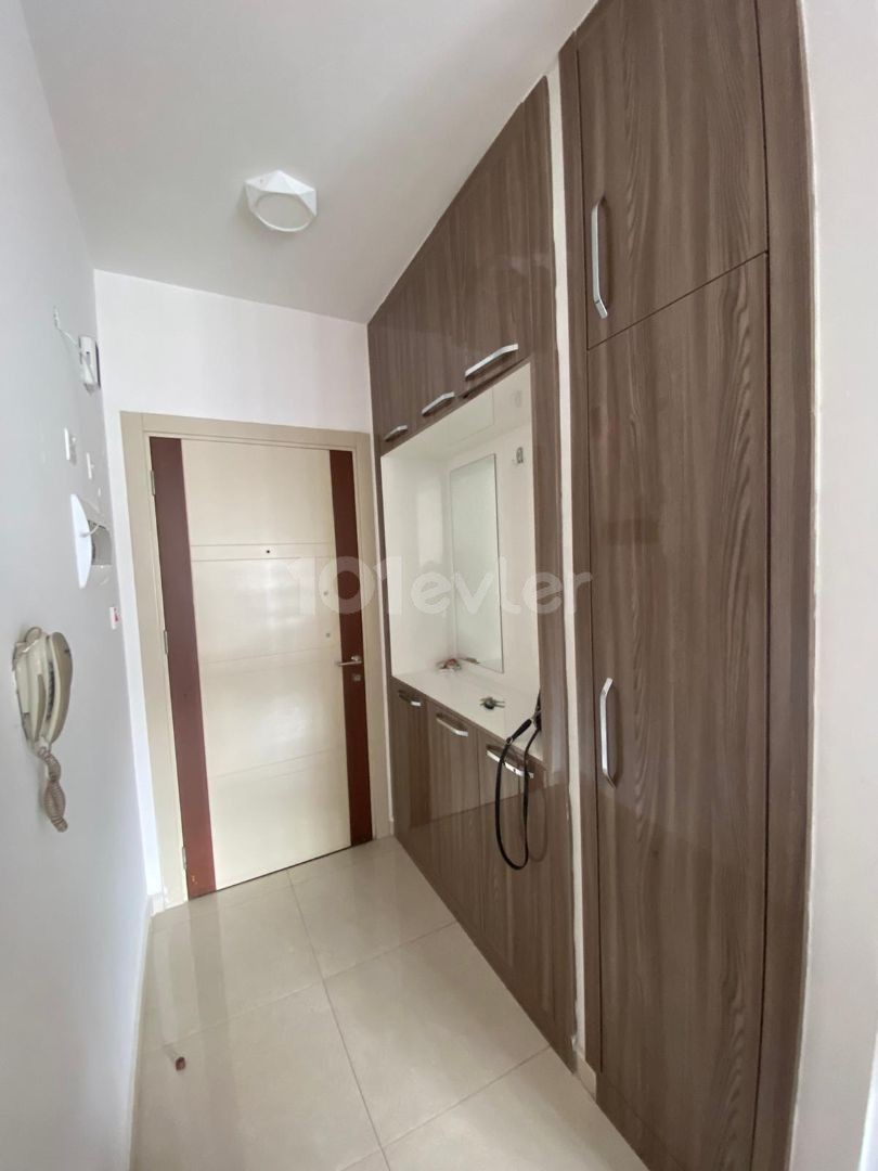 2+1 Air Conditioned Flat for Sale in Marmara