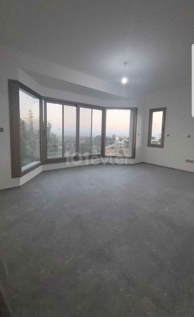 Taşkent'te Satılık 3+1 Lüks Havuzlu Villa 