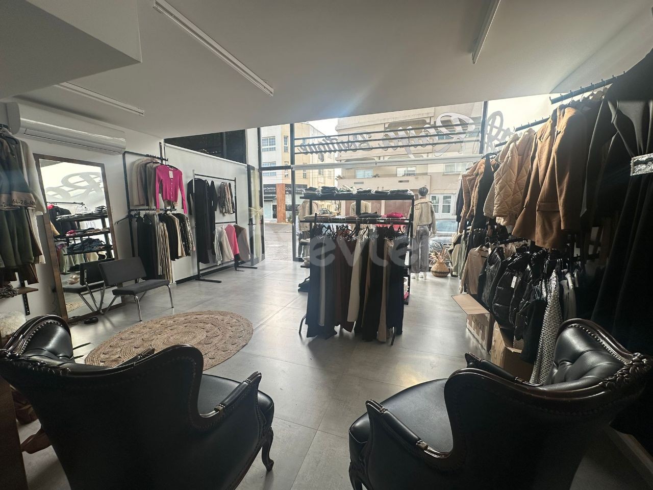 Shop for Rent in Yenikent (New)