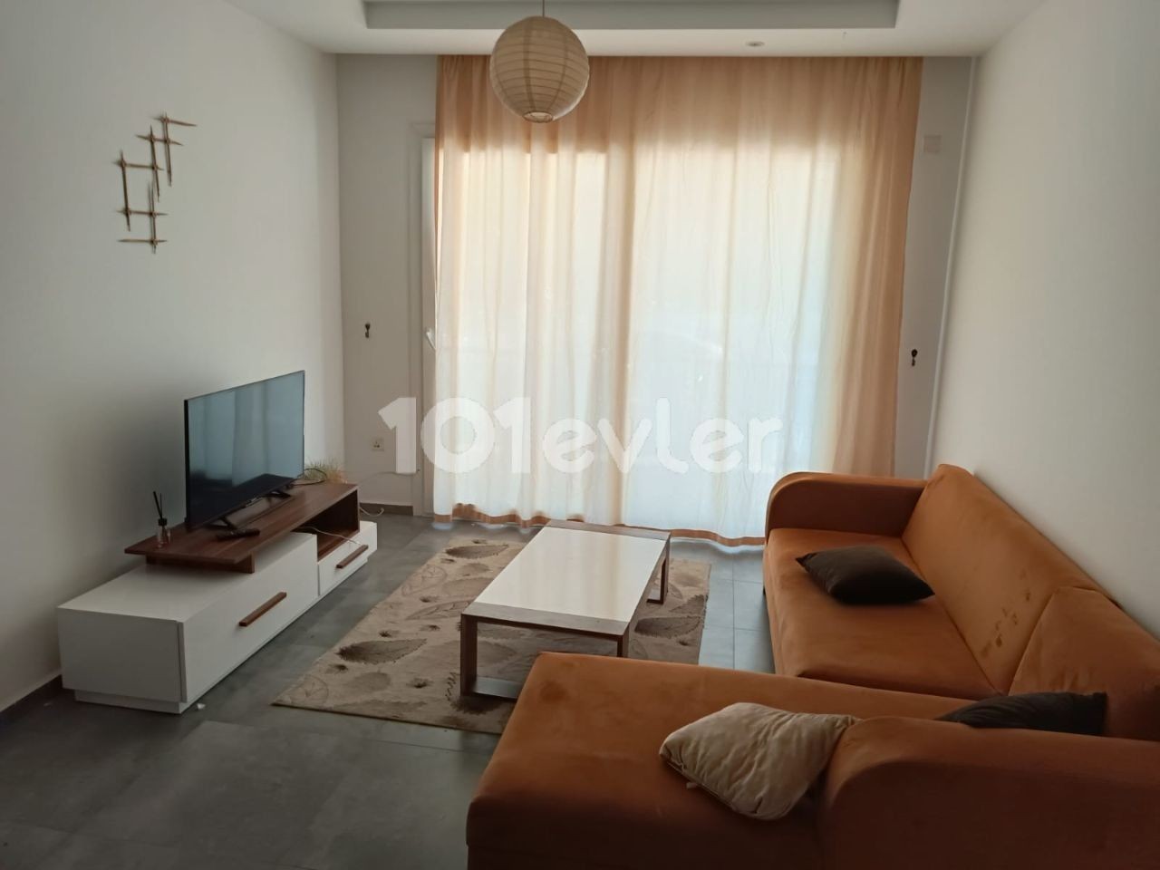 آماده تحویل 1+1 آپارتمان برای فروش در منطقه Küçük Kaymaklı