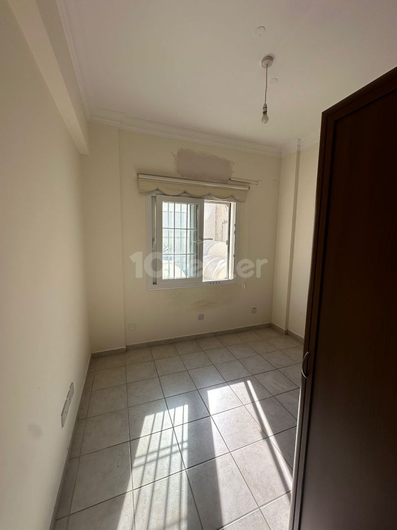 3+1 Ground Floor Flat for Sale in Küçük Kaymaklı