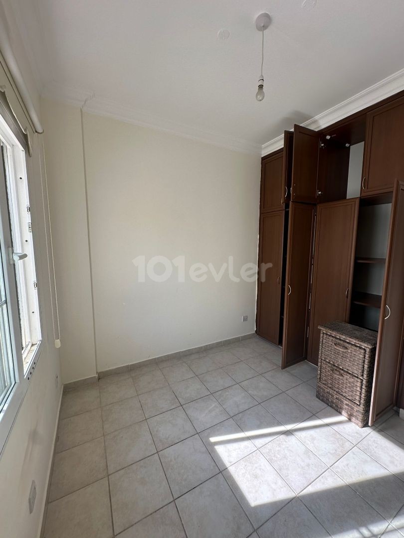 3+1 Ground Floor Flat for Sale in Küçük Kaymaklı