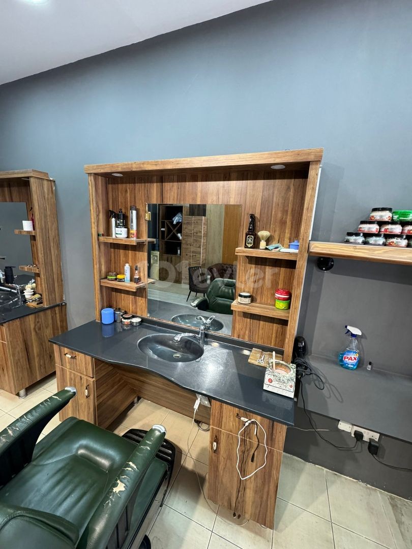 Men's Hairdresser Shop for Sublease in Ortaköy