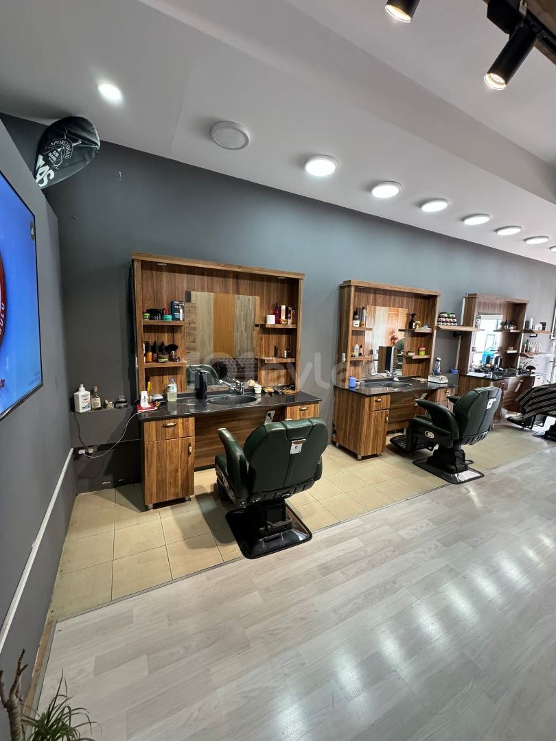 Men's Hairdresser Shop for Sublease in Ortaköy