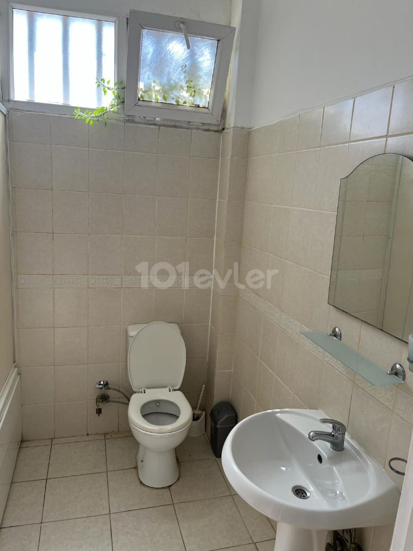 2+1 Flat for Rent on Dereboyu Main Street