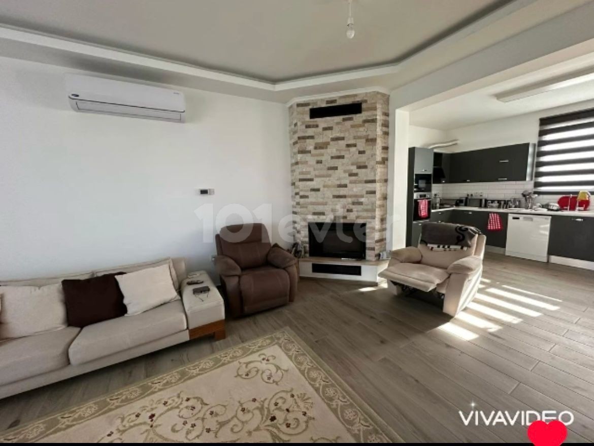 Ortaköy'de Satılık 4+1 Villa