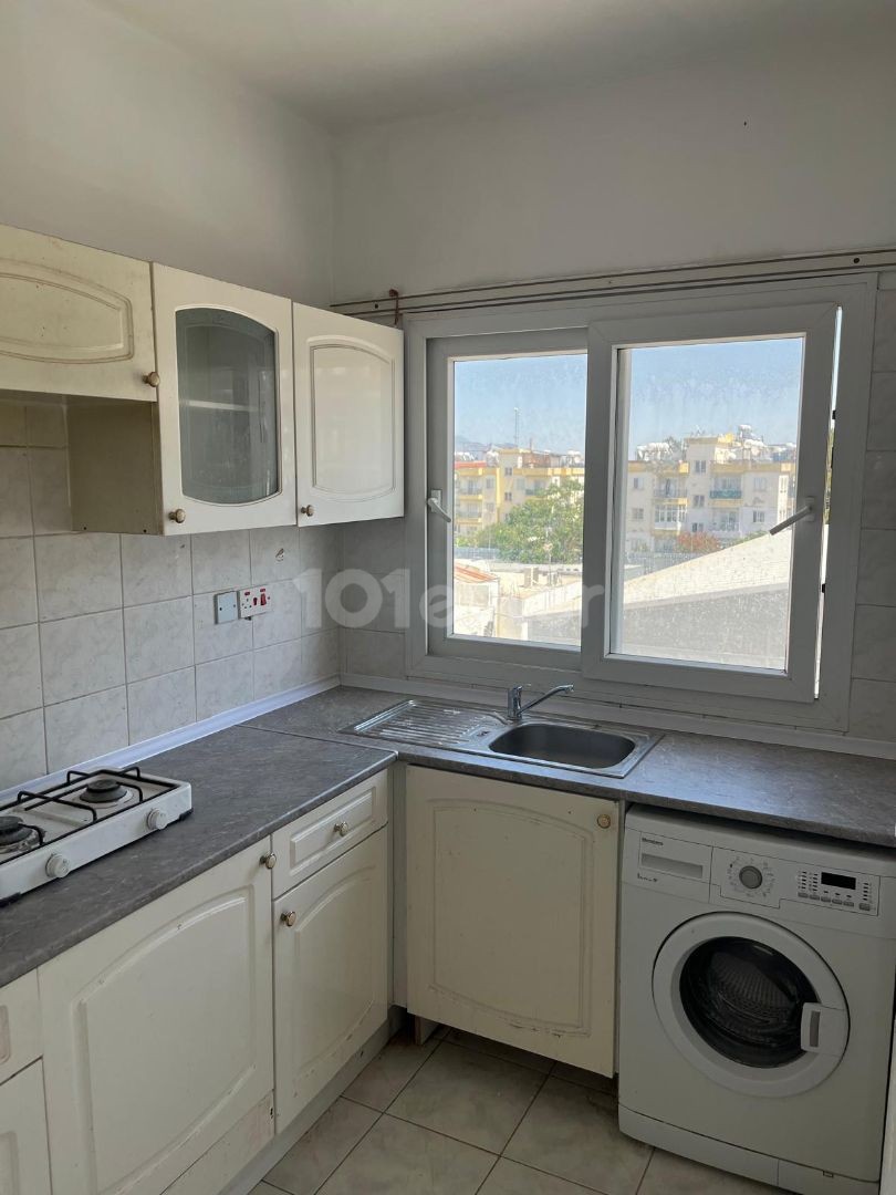 Fully Furnished 1+1 Flat for Rent in Küçük Kaymaklı