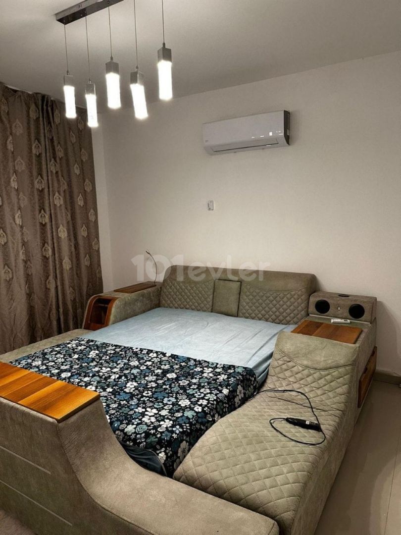 3+1 Flat For Sale in Gönyeli