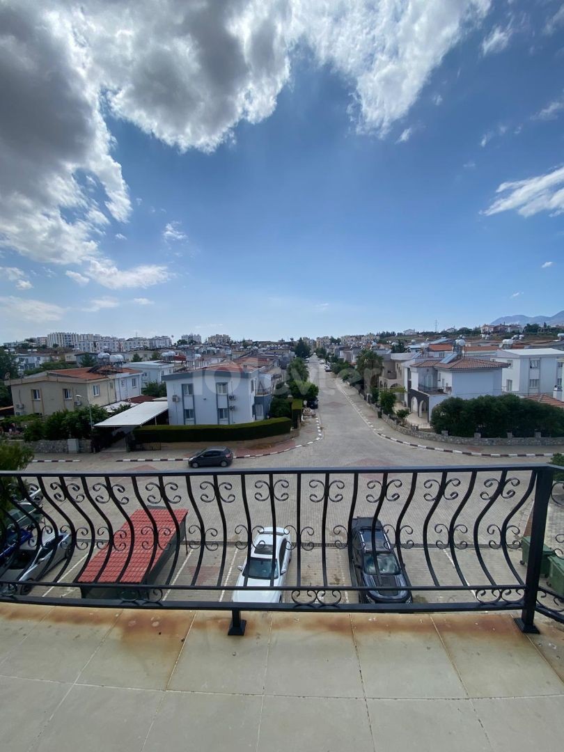 3+1 Wohnung zu vermieten in Kyrenia Bosporus