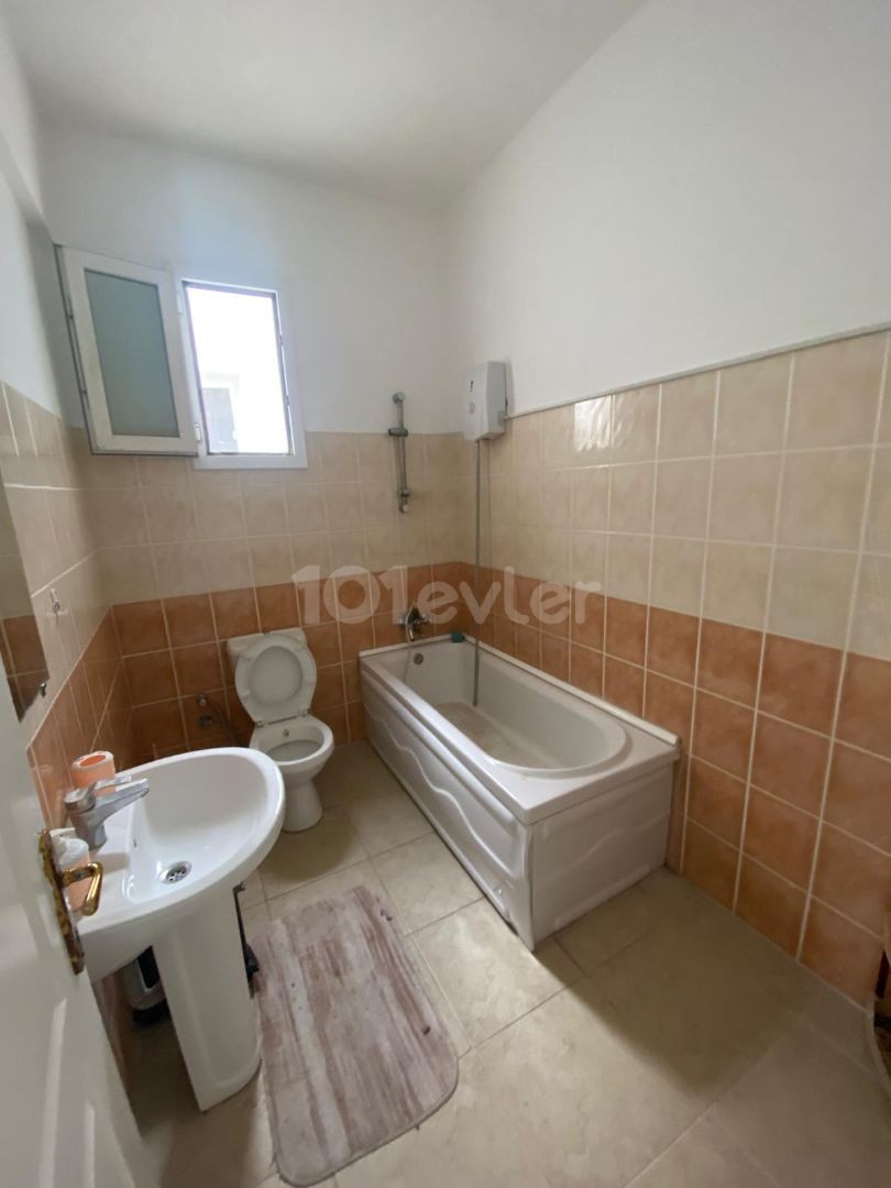 3+1 Flat for Rent in Kyrenia Bosphorus