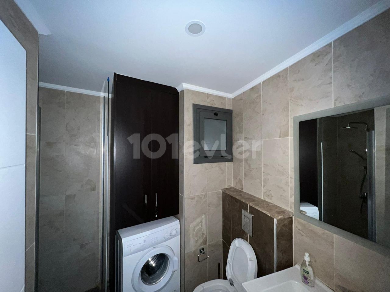 2+1 Flat for Rent in Kyrenia Center