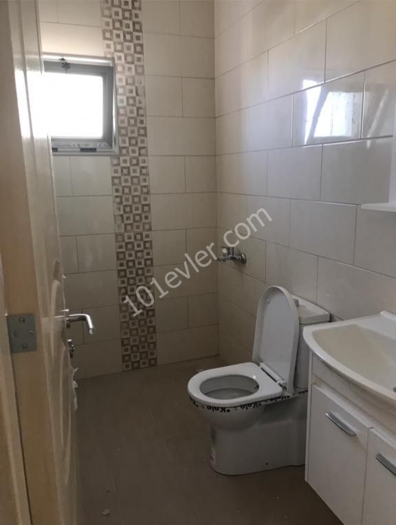 Flat To Rent in Metehan, Nicosia