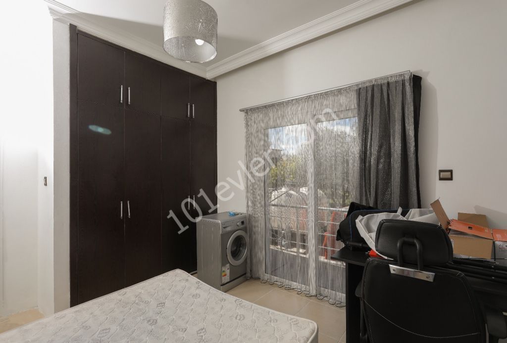 Flat For Sale in Küçük Kaymaklı, Nicosia