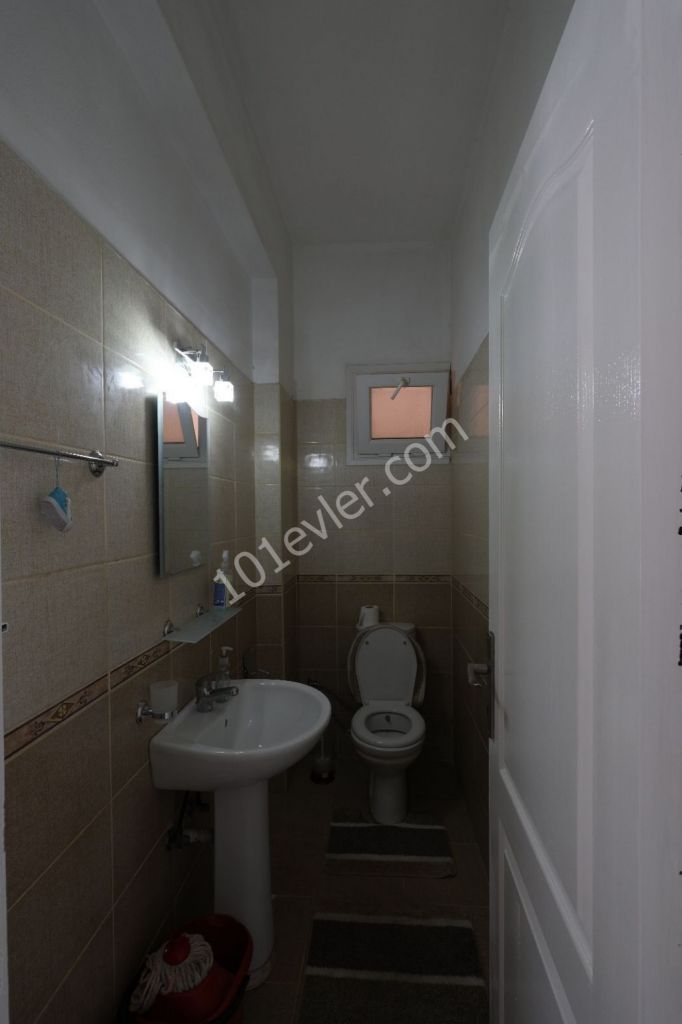 Flat For Sale in Küçük Kaymaklı, Nicosia