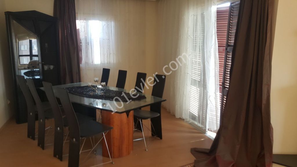 Flat To Rent in Kumsal, Nicosia