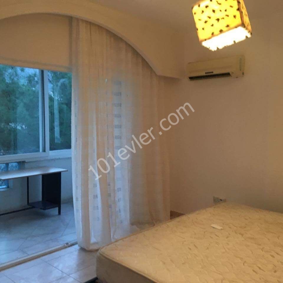 Flat To Rent in Girne Merkez, Kyrenia