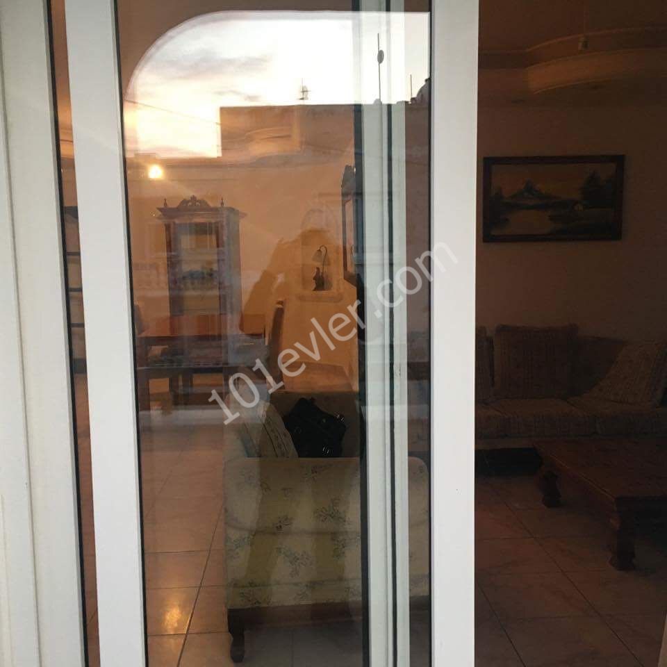 Flat To Rent in Girne Merkez, Kyrenia