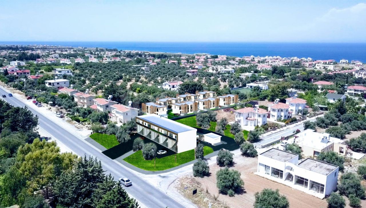 Lapta'da Ortak Havuzlu,Deniz Ve Dağ Manzaralı 3 yatak odalı ikiz villa