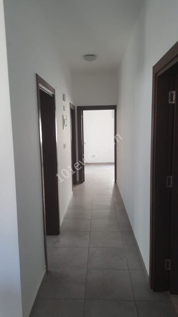 ADAKENT ÜNİVERSİTESİ KARŞISI 3+1 EŞYALI SATILIK DAİRE