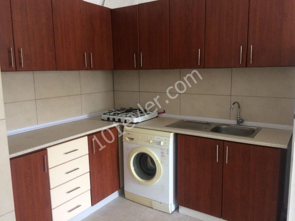 Detached House To Rent in Gülseren, Famagusta