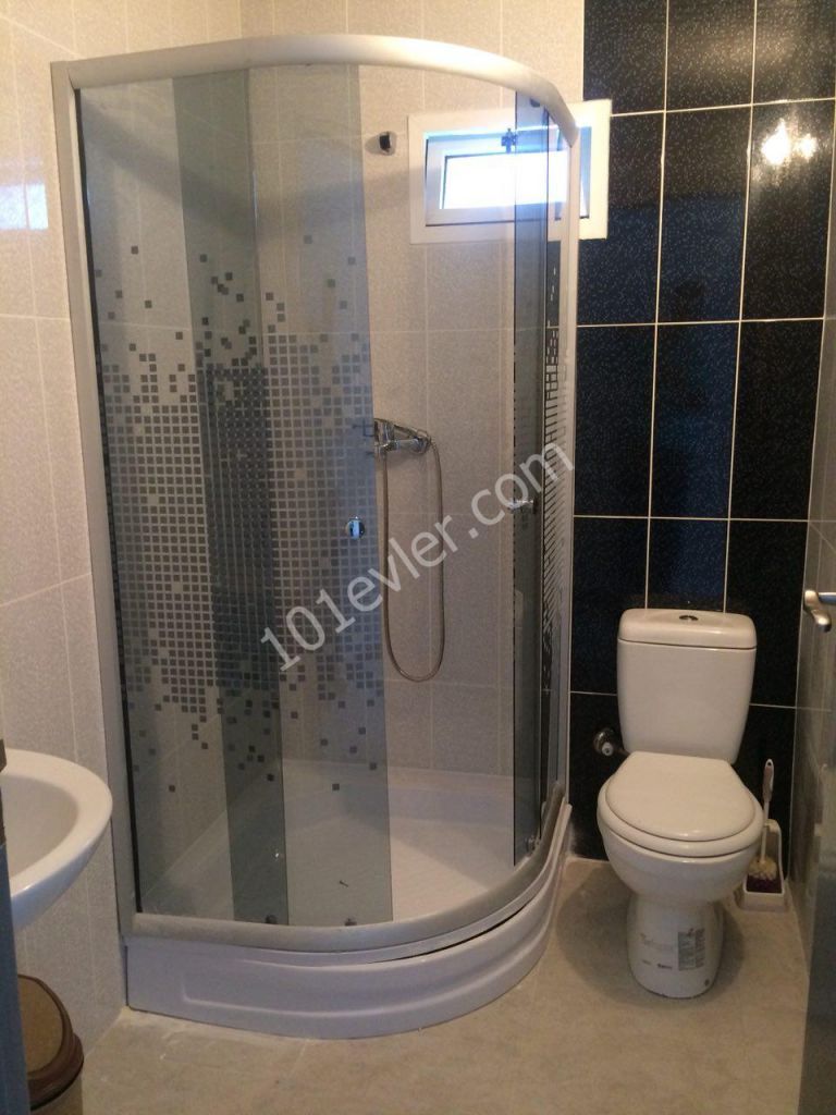 Detached House To Rent in Gülseren, Famagusta