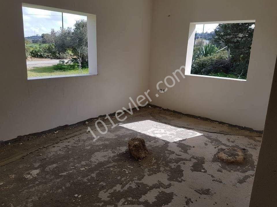 Land and Unfinished House In Yeni Erenkoy