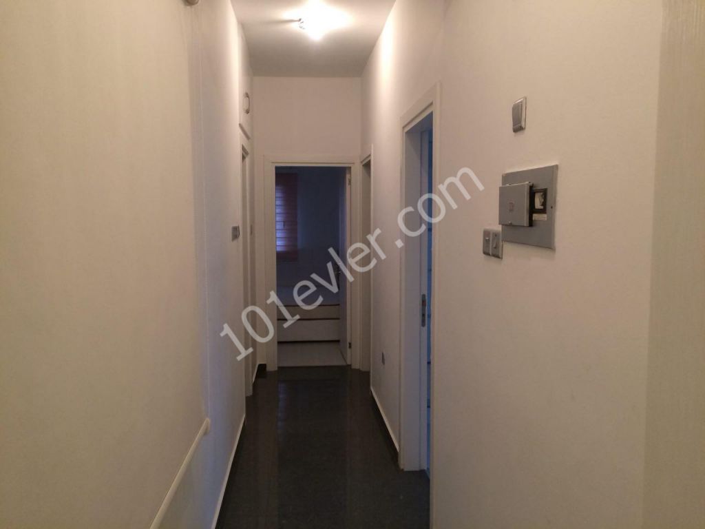 3+1 Flat For Rent In Famagusta Gülseren