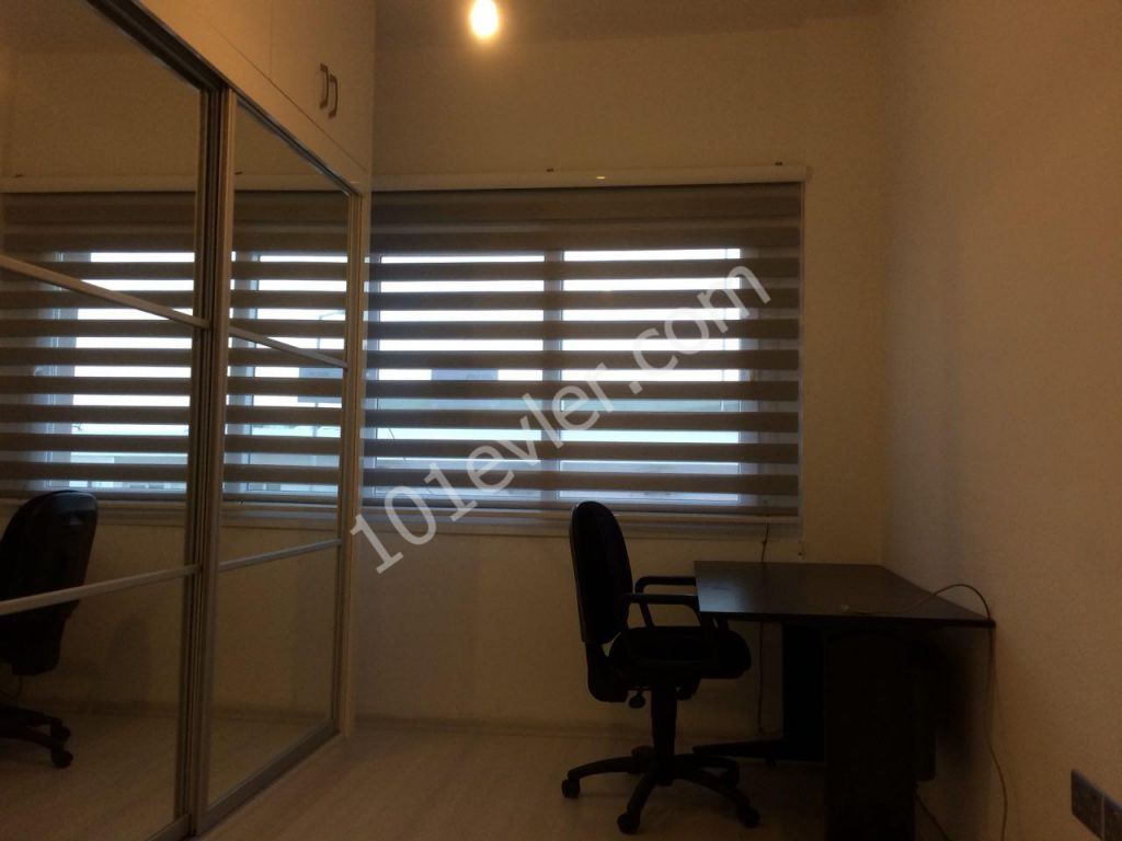 Mağusa Gülseren'de Deniz Manzaralı 3+1 Lüks Kiralık Daire