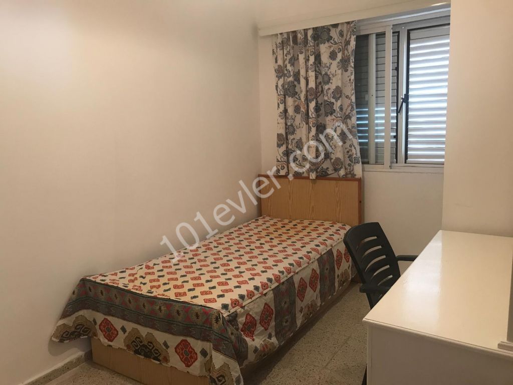 3+1 Flat For Rent In Famagusta Center