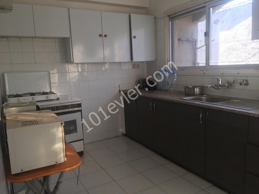 KIBRIS, GAZİMAĞUSA'DA SATILIK 3+1 DAİRE