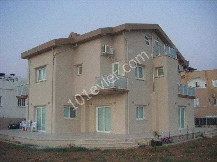 4+1 VILLA FOR SALE IN TUZLA FAMAGUSTA