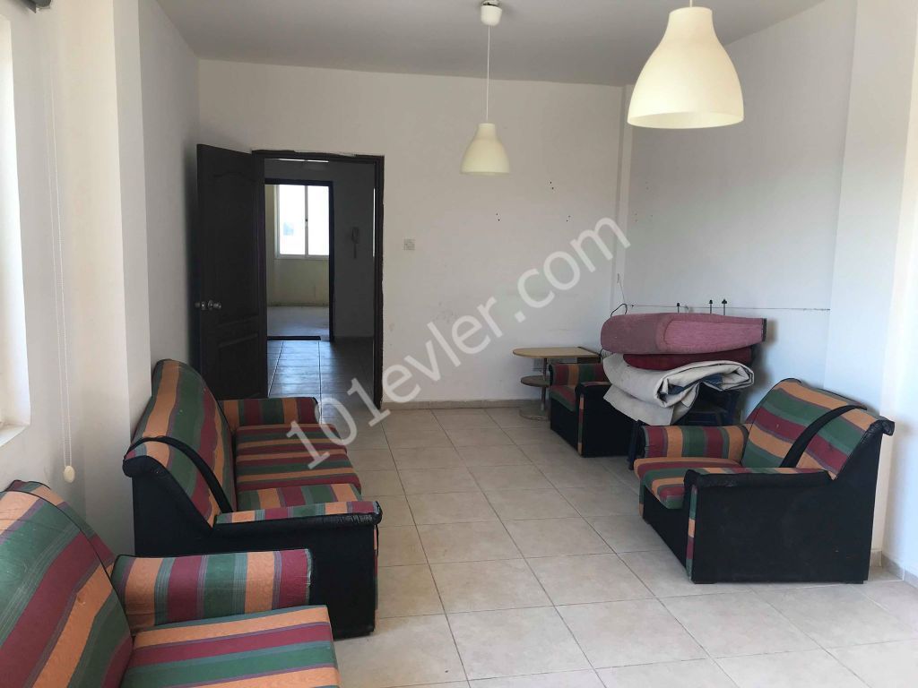 3+1 FLAT FOR SALE NEXT TO GÜNEŞOĞLU PETROL STATION IN FAMAGUSTA