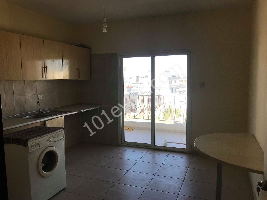 3+1 FLAT FOR SALE NEXT TO GÜNEŞOĞLU PETROL STATION IN FAMAGUSTA