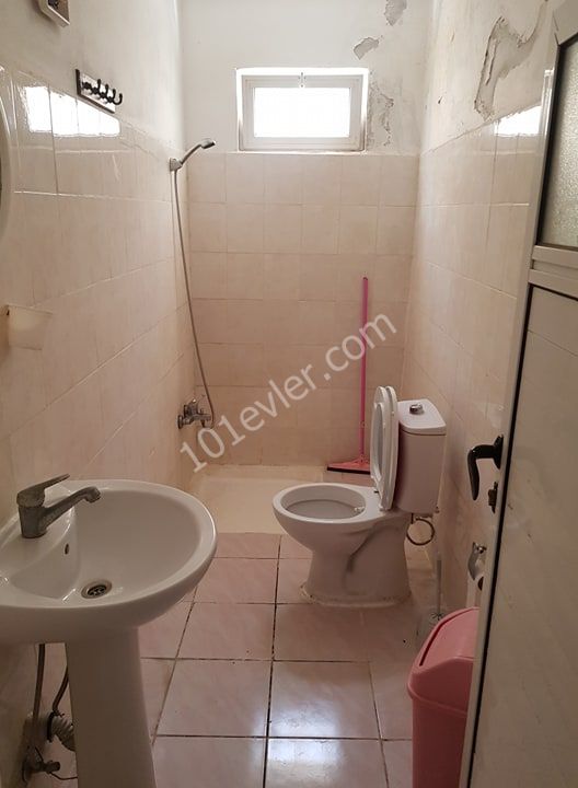 MAĞUSA SALAMİS YOLU ARKASI KİRALIK 2+1 DAİRE