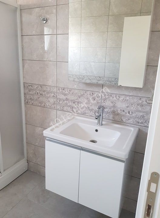 MAĞUSA KARAKOL BÖLGESİNDE 2+1 KİRALIK DAİRE