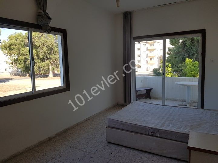 2+1 FLAT FOR SALE IN FAMAGUSTA GÜLSEREN