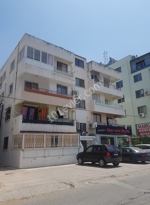 MAĞUSA SALAMİS YOLU ARKASI 3+1 SATILIK DAİRE