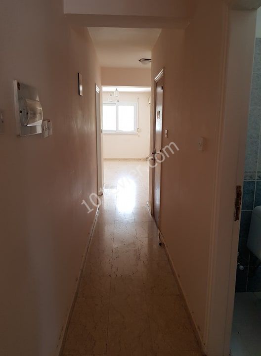 MAĞUSA SALAMİS YOLU ARKASI 3+1 SATILIK DAİRE