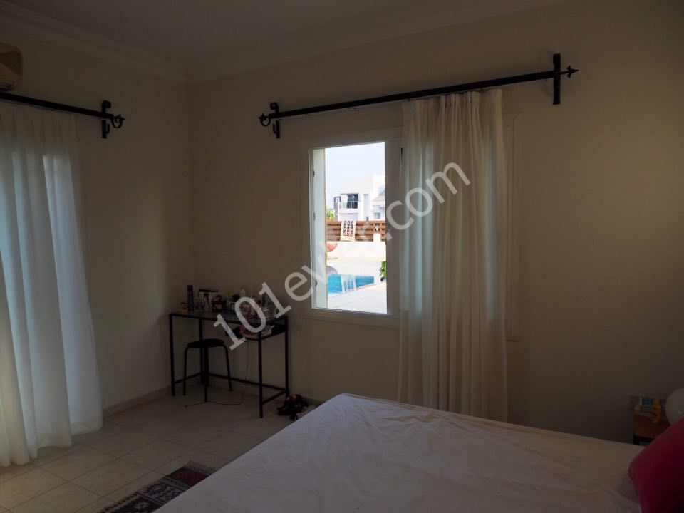 3+1 DETACHED HOUSE FOR SALE IN FRONT OF SALAMIS HOTEL