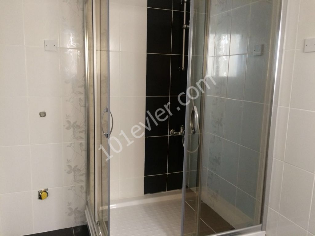 Yeniboğaziçi'nde Satılık 3+1 Penthouse