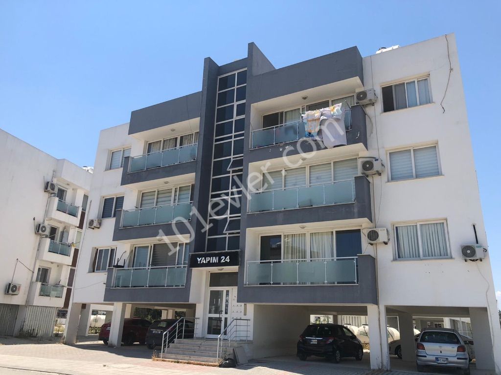 Flat For Sale in Küçük Kaymaklı, Nicosia