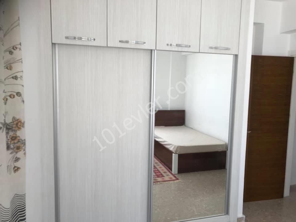 LEFKOŞA DUMLUPINAR DA 3+1 FULL EŞYALI DAİRE 