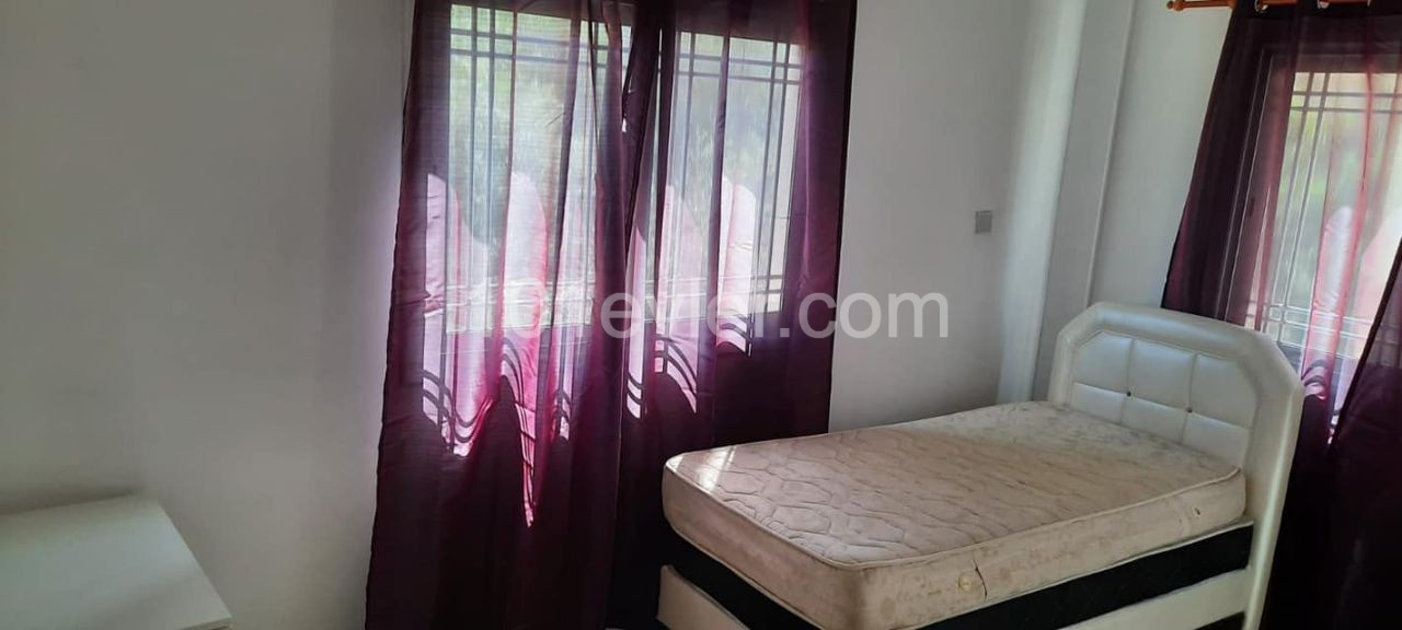 LEFKOŞA KÜÇÜK KAYMAKLI  BÖLGESİNDE 3+1 FULL EŞYALI DAİRE