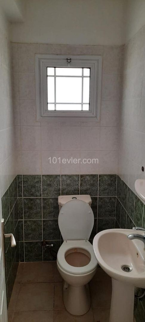 LEFKOŞA KÜÇÜK KAYMAKLI  BÖLGESİNDE 3+1 FULL EŞYALI DAİRE