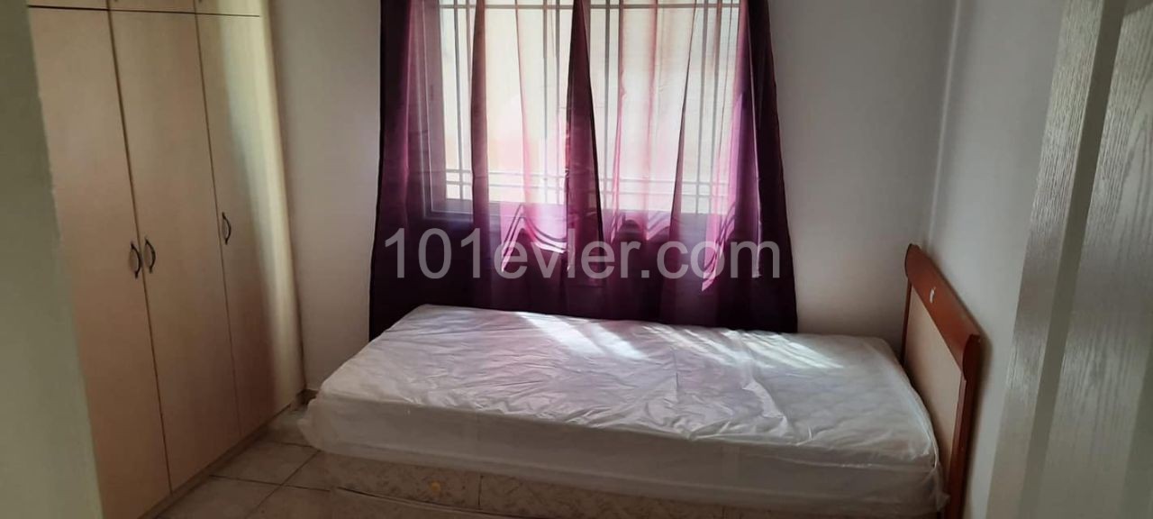 LEFKOŞA KÜÇÜK KAYMAKLI  BÖLGESİNDE 3+1 FULL EŞYALI DAİRE