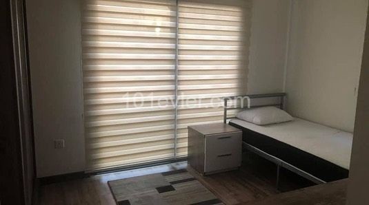 LEFKOŞA GÖNYELİ  BÖLGESİNDE 2+1 FULL EŞYALI LÜKS DAİRE