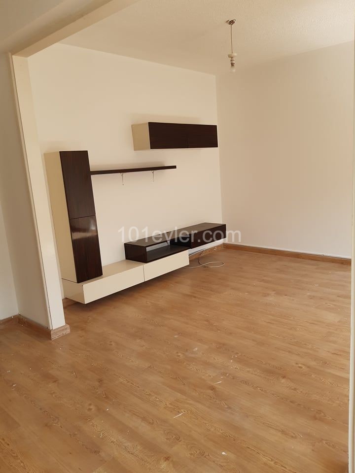 LEFKOŞA ORTAKÖY BÖLGESİNDE 2+1 MÜSTAKİL TARZ DAİRE