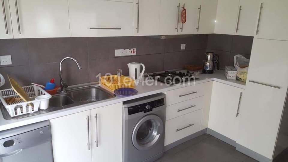 Flat To Rent in Köşklüçiftlik, Nicosia