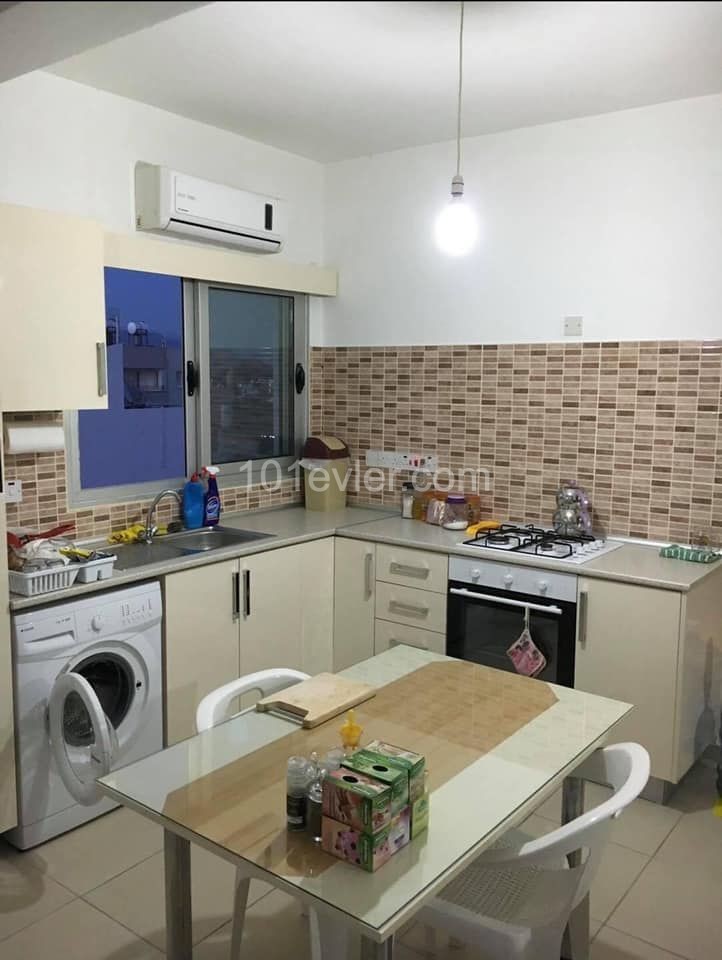 LEFKOŞA HAMİTKÖY  BÖLGESİNDE 1+1 DAİRE