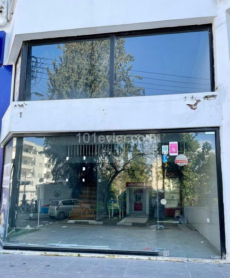 LARGE SHOP FOR RENT IN THE CENTER OF DEREBOYUN ** 